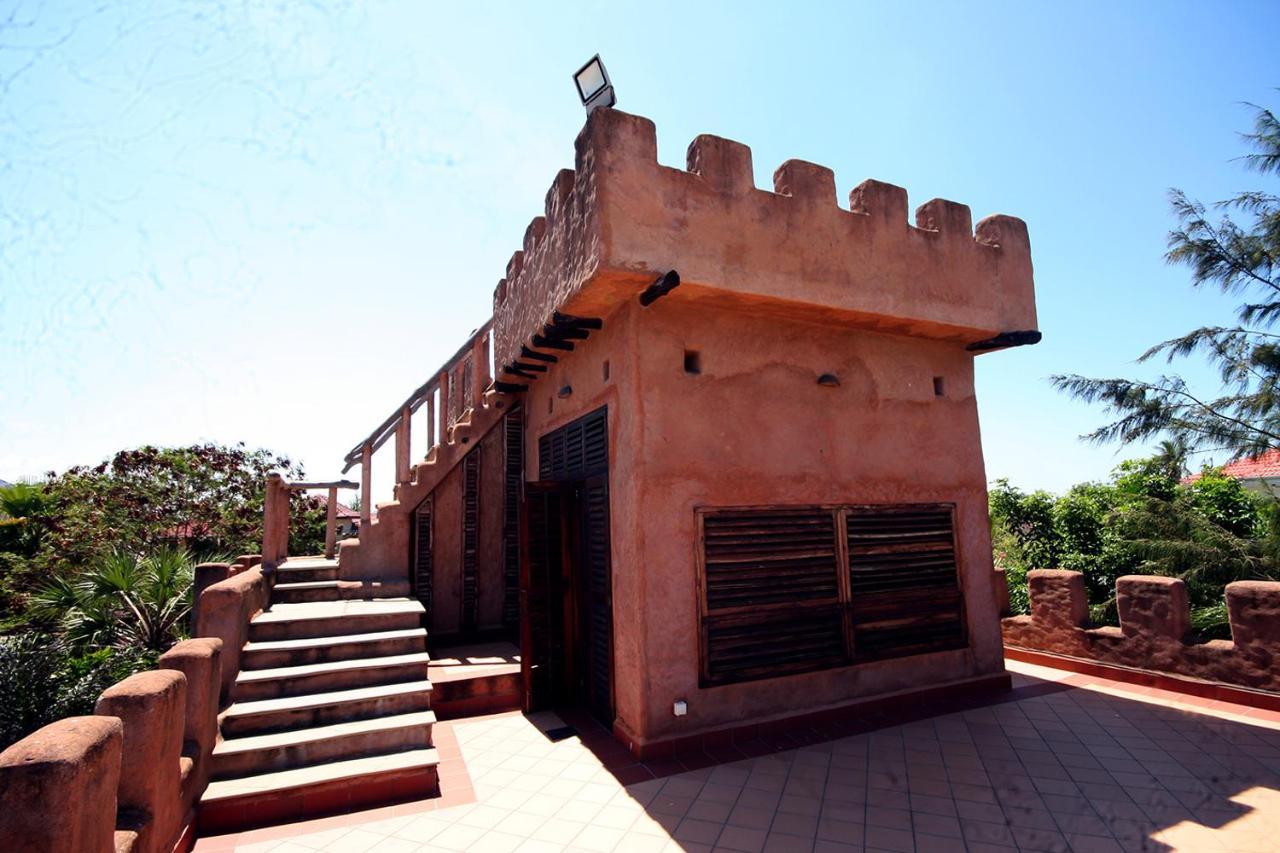 'Beach Boma' A Coast Castle Adventure Hotel Dar es Salaam Exterior photo