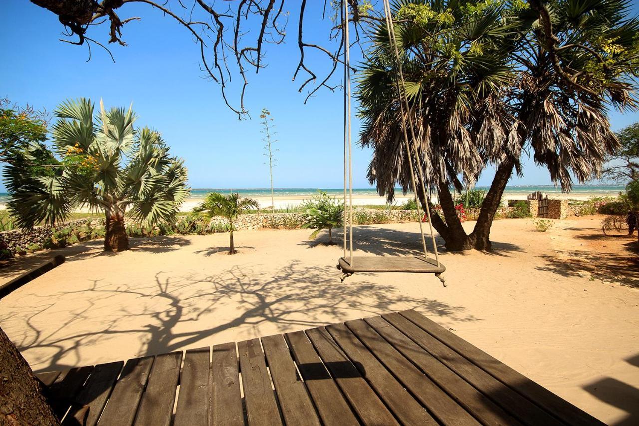 'Beach Boma' A Coast Castle Adventure Hotel Dar es Salaam Exterior photo